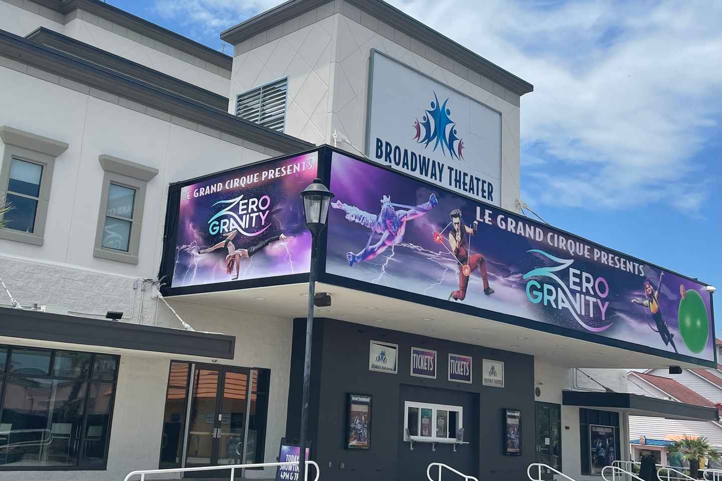 Myrtle Beach: Ticket to a Show at the Broadway Theater thumbnail